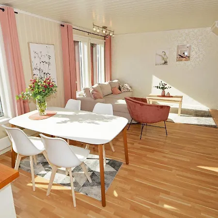 Apartment Eydehavn 公寓 *