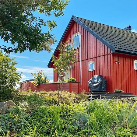 6 Person In Eydehavn